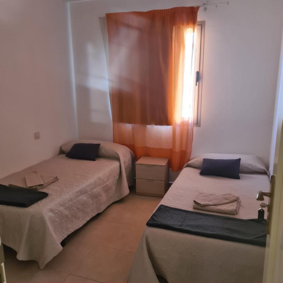 Nice Rooms In A Shared Apartment In The Centre Of Corralejo Habitaciones En Piso Compartido Екстериор снимка